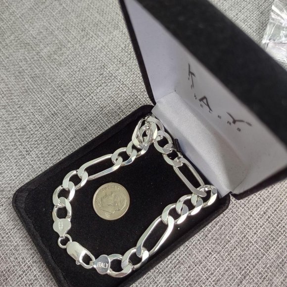 Kay Jewelers 9" Figaro Link Bracelet - Picture 2 of 2